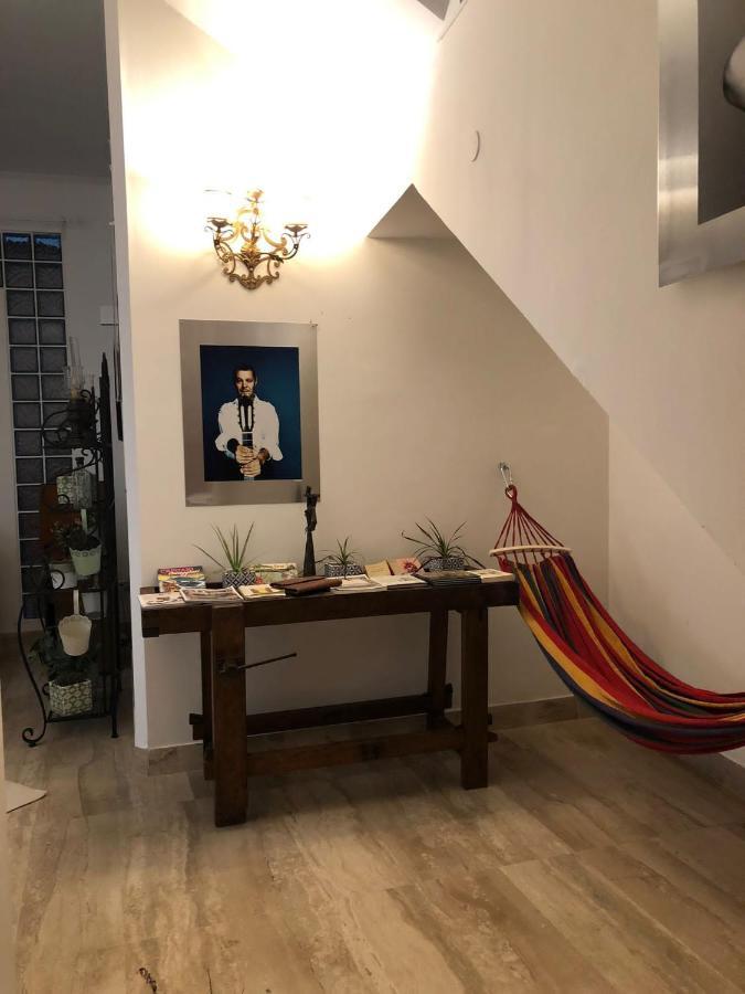 Altrove Bed & Breakfast Cagliari Luaran gambar